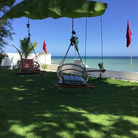 Bamboobeachvilla1 Ac New Oceanfront Pool Sunsetview Garden Kitchen Satellite Starlink Wi-Fi Dimiao Eksteriør billede