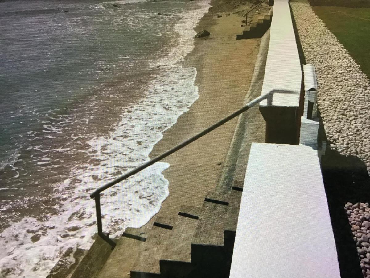 Bamboobeachvilla1 Ac New Oceanfront Pool Sunsetview Garden Kitchen Satellite Starlink Wi-Fi Dimiao Eksteriør billede