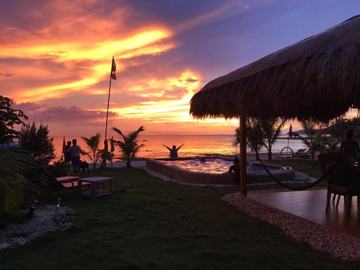Bamboobeachvilla1 Ac New Oceanfront Pool Sunsetview Garden Kitchen Satellite Starlink Wi-Fi Dimiao Eksteriør billede