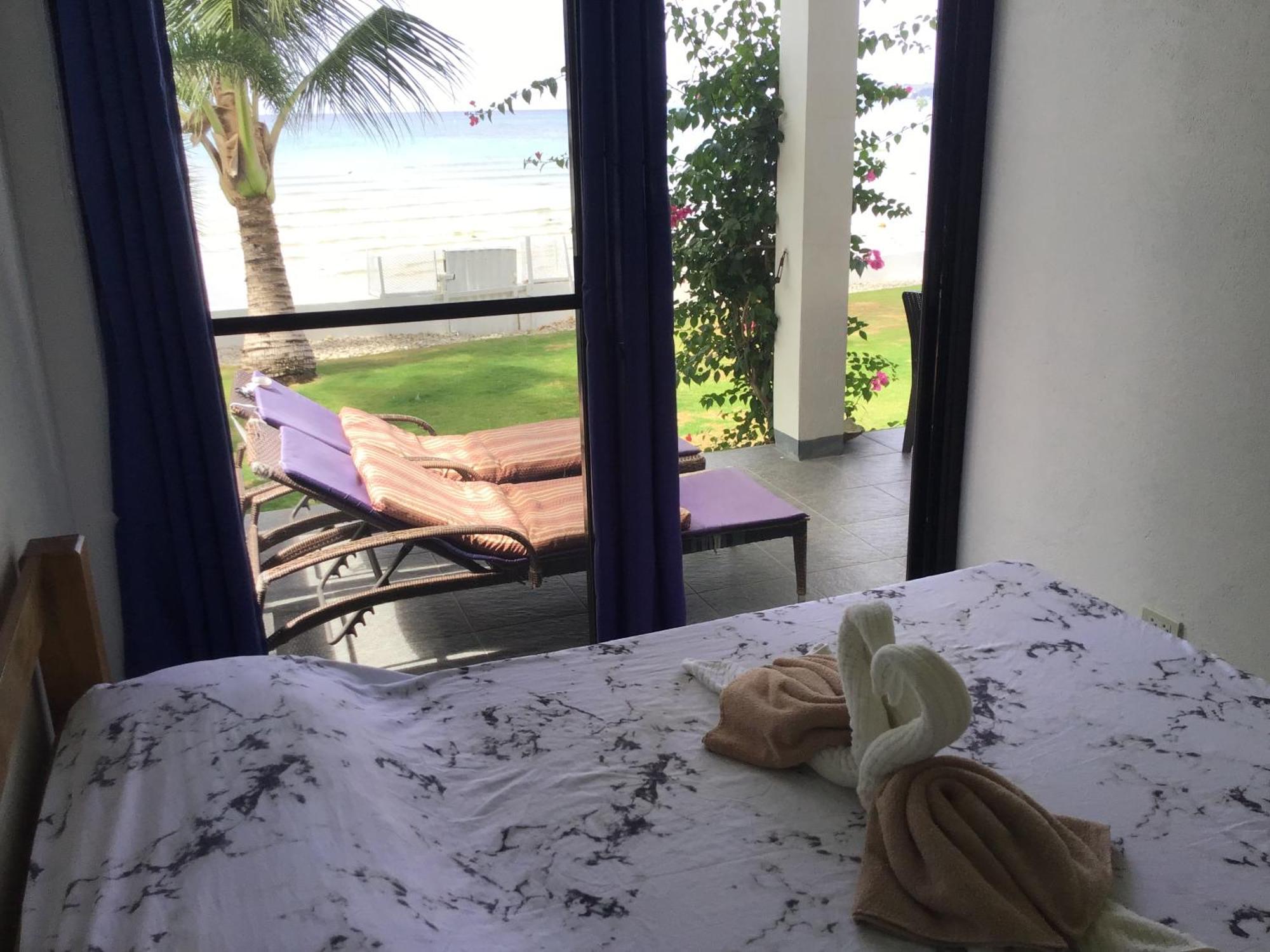 Bamboobeachvilla1 Ac New Oceanfront Pool Sunsetview Garden Kitchen Satellite Starlink Wi-Fi Dimiao Eksteriør billede