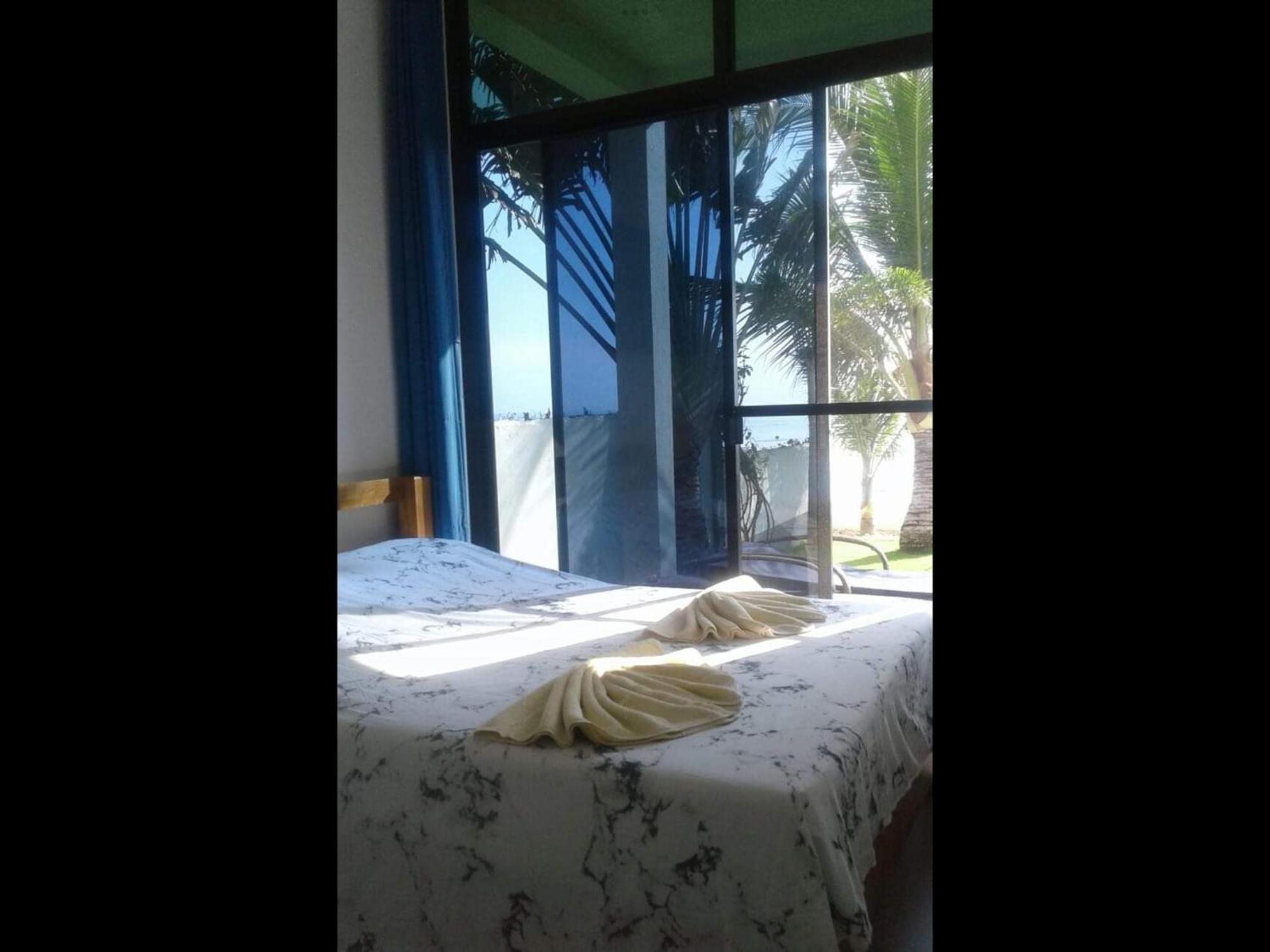 Bamboobeachvilla1 Ac New Oceanfront Pool Sunsetview Garden Kitchen Satellite Starlink Wi-Fi Dimiao Eksteriør billede